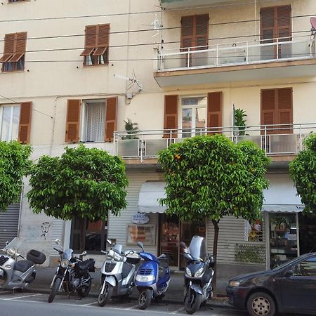 Ari Guest House La Spezia Ngoại thất bức ảnh