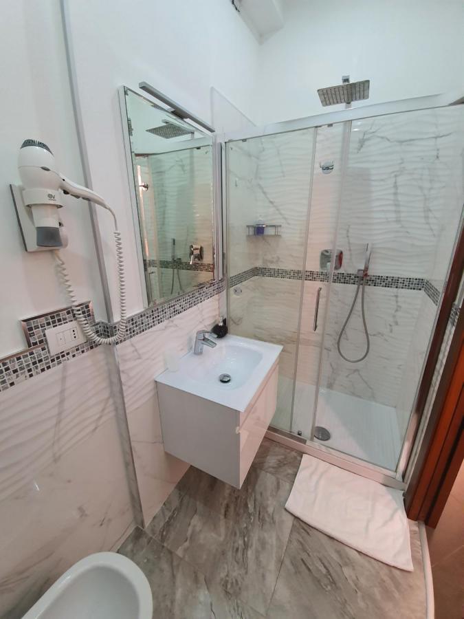 Ari Guest House La Spezia Ngoại thất bức ảnh